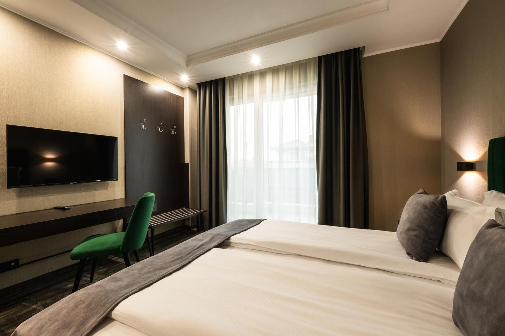 Empire Balneo & Spa Hotel Hisarya Exterior foto